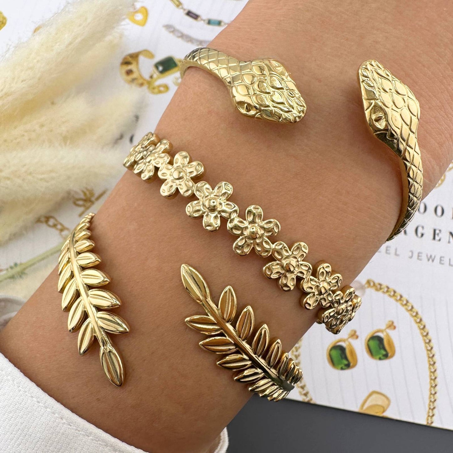 Crown Garden Adjustable Bracelet