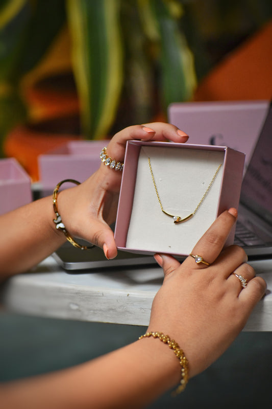 Pearl Balance Necklace