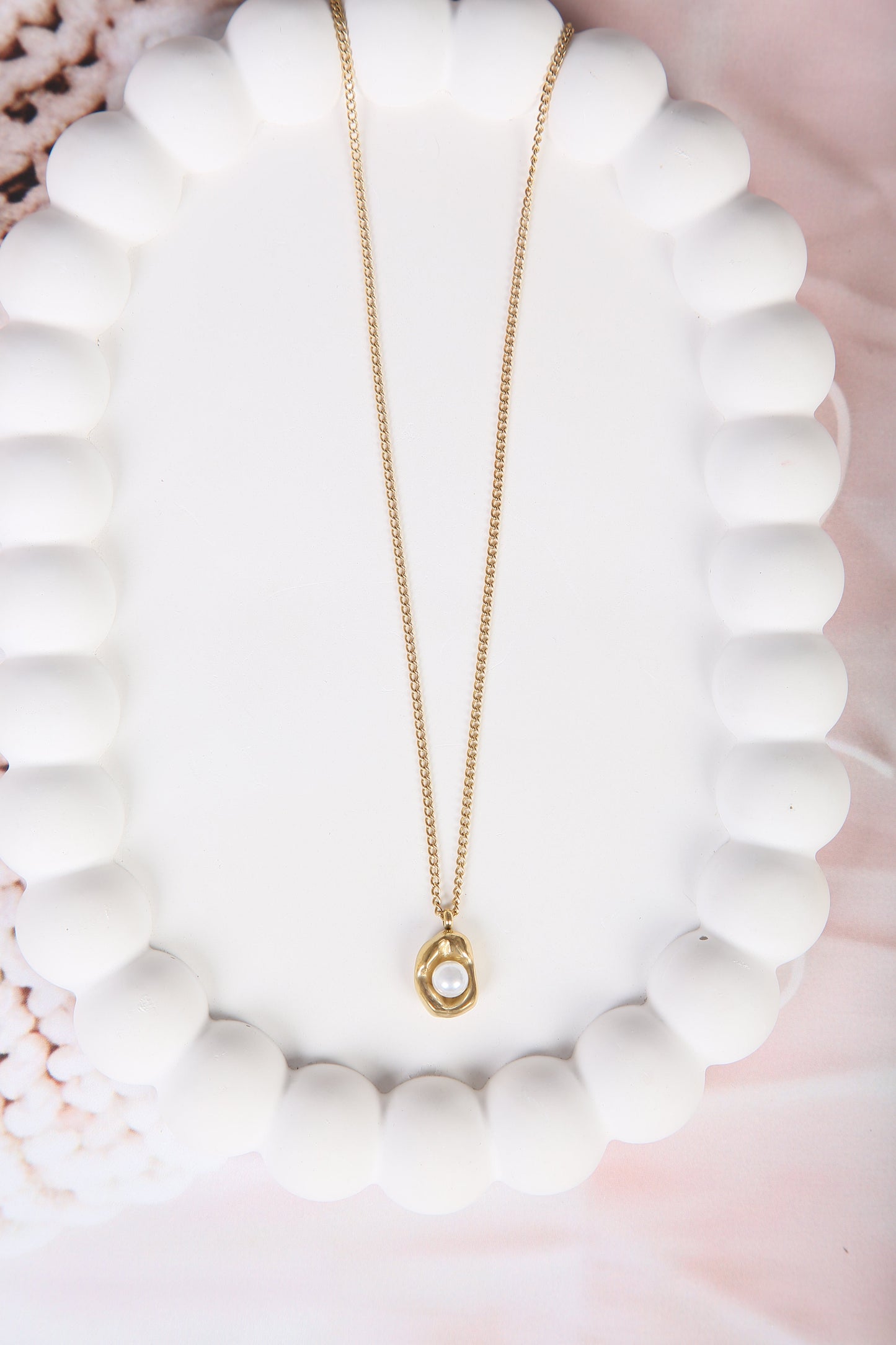 Eternal Dewdrop Necklace